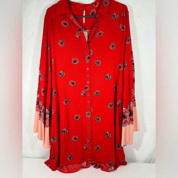 Free People Dresses & Skirts - NWT Free People Red flowy dress or blouse